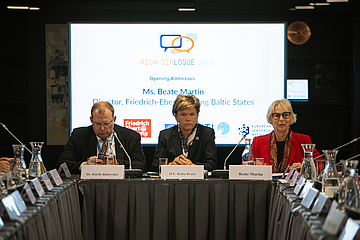 Short text what on the image